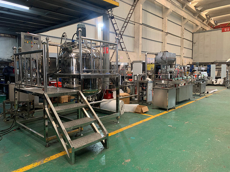 Breakthrough Innovation: The New Vacuum Emulsifying Mixer Sets Technological Trend in Industrial Manufacturing