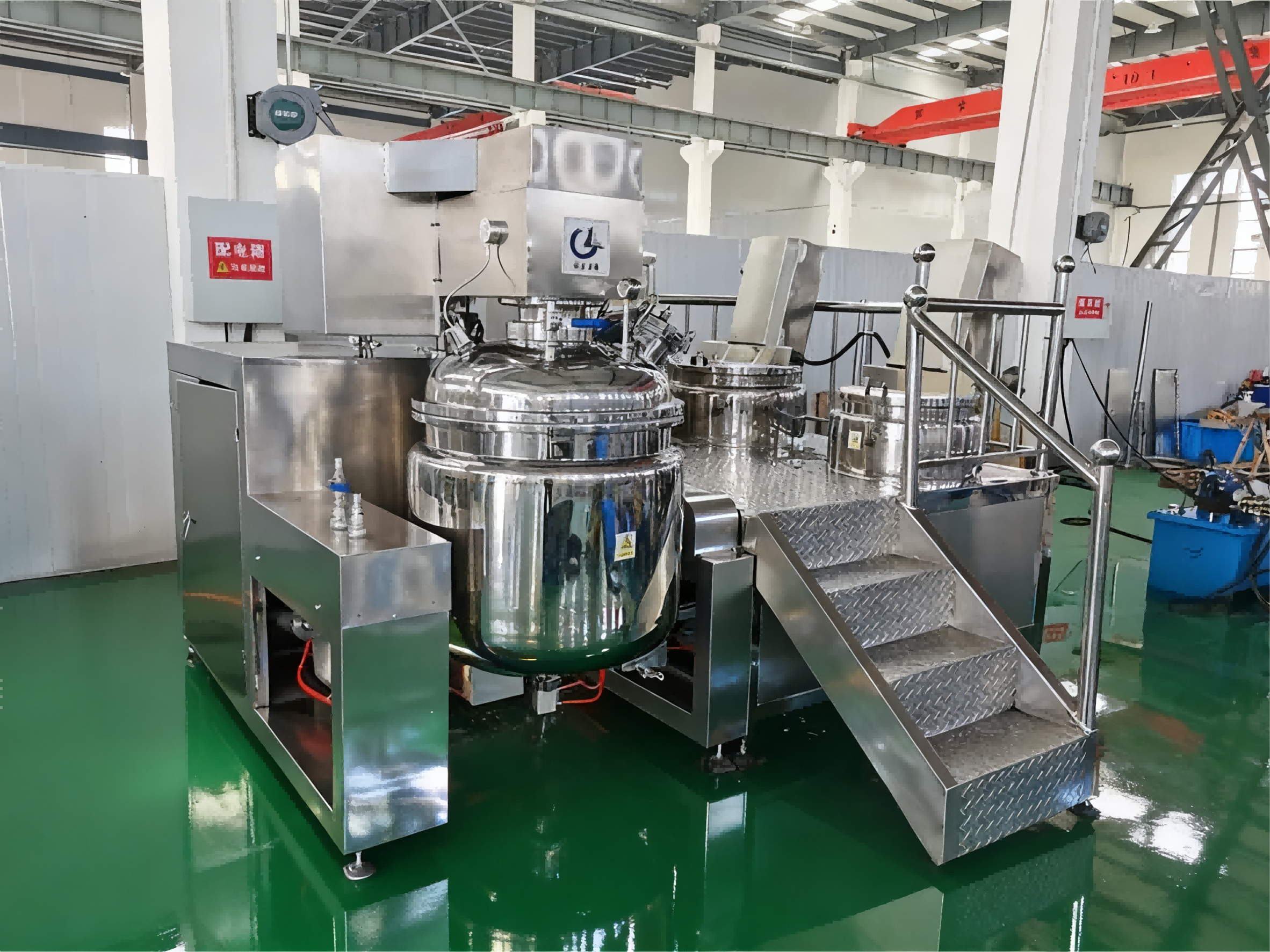 The Working Principle of the Vacuum Homogenizer Emulsifying Mixer
