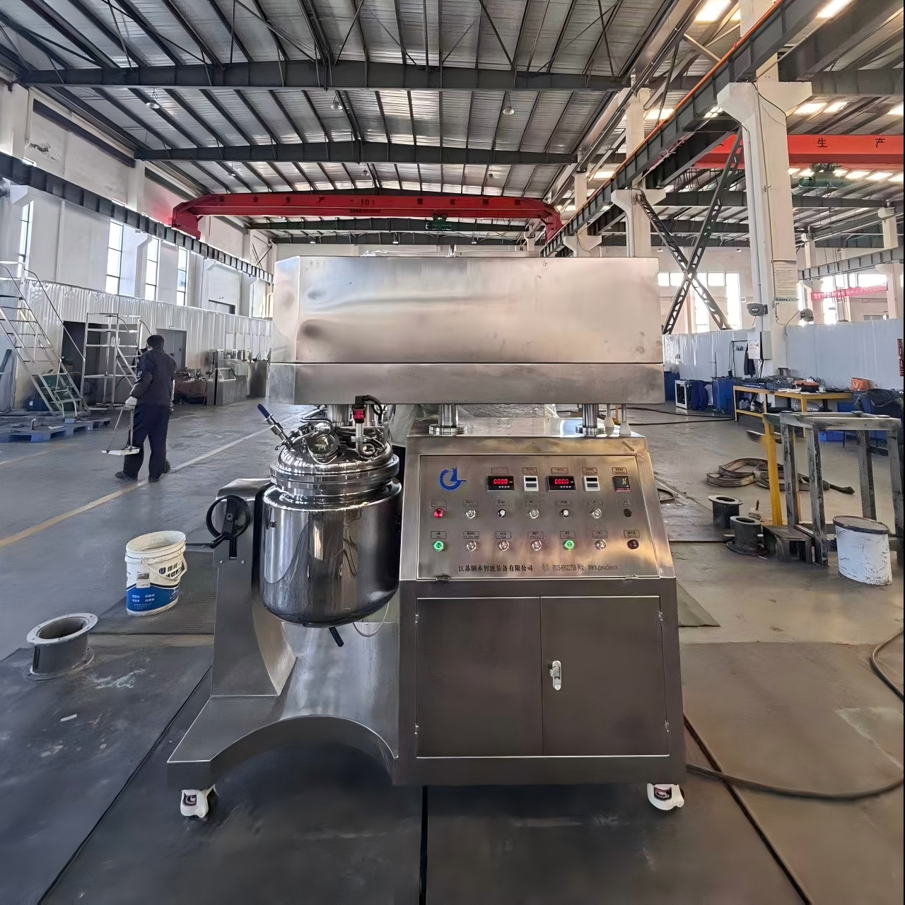 Key Factors Influencing the Emulsification Effect of Vacuum Emulsifiers